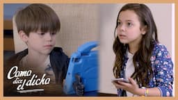 Vicky y Pablo se refugian en sus celulares porque viven aislados | Como dice el dicho 1/5 | Coser...