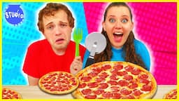 TINY VS GIANT! HOT VS COLD! CANDY PIZZA! Epic 1 Hour Food Challenges!!