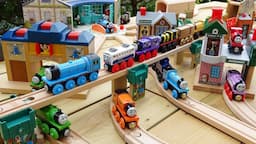 Talking Thomas Wooden Railway☆Brio Town and Roundhouse Course