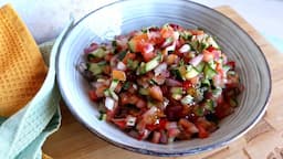 Easy Spicy Salsa  Recipe