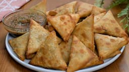 عجينة السمبوسة المثالية السهلة بحشوة اللحم اللذيذة مقرمشة ما تشرب زيت! Samosa Dough and Filling