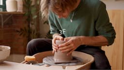 making a stoneware planter 🪴 and trimming some porcelain pots 🏺