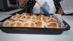 Making home made hot cross buns - our straightforward method just in time for the Easter weekend