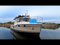 ANCHOR STUCK IN THE ROCKS UNDERWATER - Cruising the Obstacle Course on our Little Boat - Ep 57