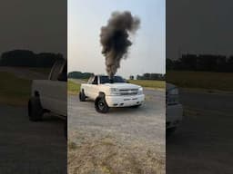 Insane 1200hp Duramax w a hood stack🔥😳 #truck #liftedtrucks #dieseltruck #duramax #4x4