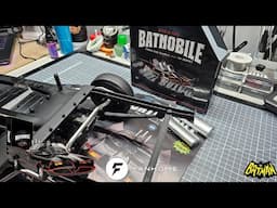 Build the 1:8 Scale 1966 Batmobile - Pack 9 - Stages 39-44