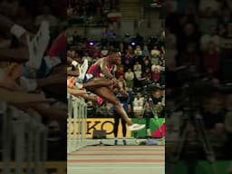 Grant Holloway is unstoppable 😮‍💨 #usa #hurdles #running #sports #worldindoorchamps