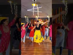 Garba #garba #navratri #easygarbasteps #hindufestival #thedancemafia