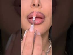 Get the perfect #ICYLIP look! 💄✨ #hudabeauty #icynude #liptutorial #howto