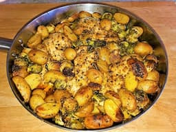 One Skillet Garlic Lemon Chicken With Potatoes & Brussels Sprouts