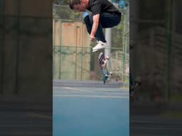 Double Finger Flip