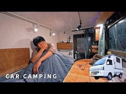 [Car camping in heavy rain] Pouring rain. Camping alone. DIY light truck camper