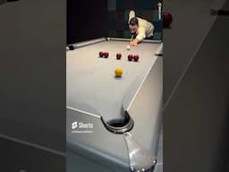 This dude’s a PRO at pool 🤩