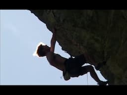 Grimpe 8B - Les Falaises du Rawyl - Voie Disneyland