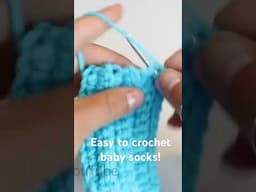 Fast and easy baby socks! 🩷🩵 #babysocks #crochettrends