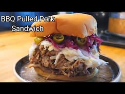 Easiest BBQ Pulled Pork| BBQ Pork | Weber Kettle | Pulled Pork Sandwiches | Perfect for Summertime!