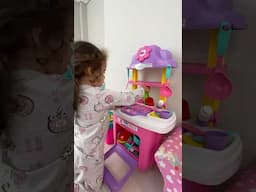 COZINHA DE BRINQUEDO DA BELLA