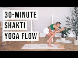 SHAKTI YOGA FLOW | 30-Minute Yoga | CAT MEFFAN