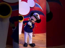 Mickey e Amigos no #DisneyTalks na D23 Brasil | POV conhecendo o Mickey.