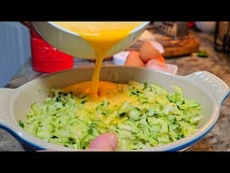 Pour egg over zucchini for an amazing meal