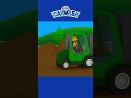 Florence's forklift needs a lift! #shorts #carlscarwash #vehicles #kidsvideo #kidscartoon