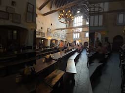 Leaky Cauldron Dining at Diagon Alley at Wizarding World of Harry Potter