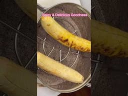 HOW TO ROAST PLANTAIN ON A STOVE TOP | BOLE | @SpicyDeliciousGoodness