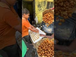 Talented 14 Years Old Boy Making Superfast Golgappe😱😱 #indianstreetfood #golgappa #shorts #talent