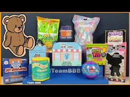 PLUSHIE UNBOXING SPECIAL! Pet Sim Squishmallows Munchlings Cutetitos Cats vs Pickles Surprizamals