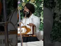 Ba Kamaal Shabad #Kirtan #Gurbani #waheguru #shortsn#harminder #harmindersahib