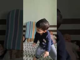 Baby Shravan enjoying Arijit Singh New Song #arijitsingh