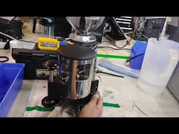 Mazzer mini  6888 Test video of working grinder.