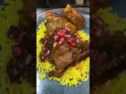 DENNINGVLEIS Served with Spekko Parboiled yellow rice and pomegranate seeds