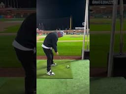 Nate Diaz Takes Up Golfing 😂😂