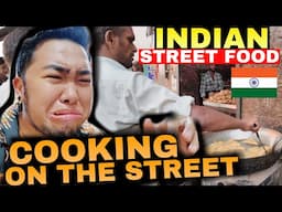 INDIAN STREET FOOD 🇮🇳 COOKING ON THE STREETS OF NEW DELHI 😱