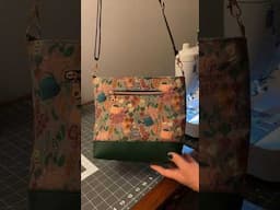 Sewing the Eleanor Crossbody Bag pattern by Pellie Brand Designs #bagmaking #sewingproject #sewing