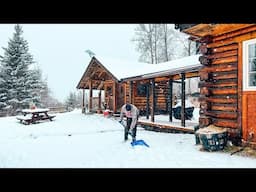 Winter Has Arrived in ALASKA! SNOW for the Next 6 MONTHS...