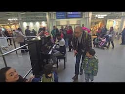 Boogie Woogie Stomp On New Piano at London St Pancras Train Station!