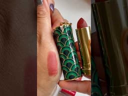 Carolina Herrera Fabulous Kiss - Matte Lipstick in Lucky Luck in the Green Waves cap is gorgeous!