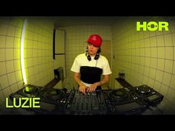 Wohnzimmer030 - LUZIE | HÖR - November 25 / 2024