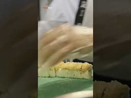 How to cut sushi into equal sized pieces?