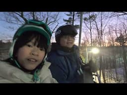 阿丹寶哥哥滑雪 - Aidan snowboards with Aislyn and Dad