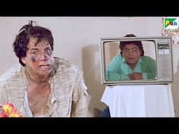 Johnny Lever Pranks Kader Khan From Behind The Tv - Juhi Chawla - Saajan Ka Ghar