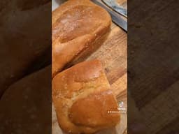 Homemade bread #freshbread #homemadebread #naturalfood #bakingbread