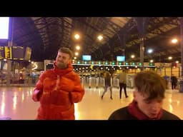 Ren & Sam Tompkins - Brighton Train Station jam (full performance)