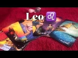 Leo love tarot reading ~ Nov 18th ~ this person keeps tabs on you