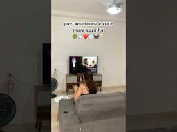 pov: anoiteceu e você mora sozinha 🥗🍽️🛁📺❤️🍨 #morandosozinha #morarsozinha