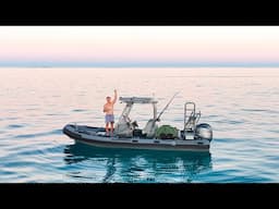 Solo Living In A Coral Reef Lagoon - Spearfishing Barramundi & Campfire Cook Ups