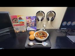 Eating at a 24hr Internet Cafe in Japan