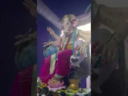 Bappa ke liye kuch likha hai ..  Videos are from Mumbai Cha Raja #ganeshchaturthi #ganpatibappa